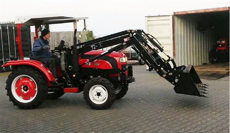 Tractor28