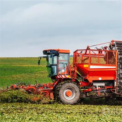 Stroj na sklízení brambor